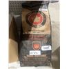 Image 2 : Maple Leaf Lump Charcoal 100 Percent Hardwood 2x2kg, Made in Canada