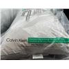 Image 2 : Calvin Klein Premium Luxury Down Alternative King Pillow