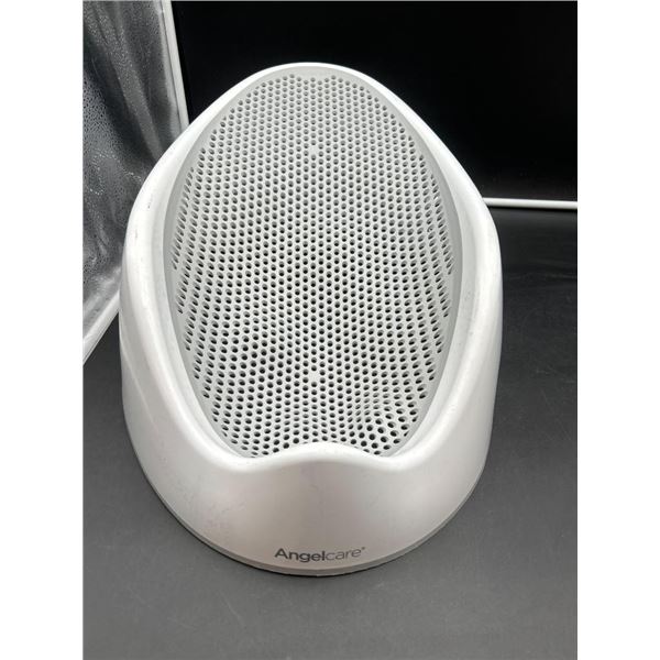 Angelcare Baby Bath Support with Mesh Design