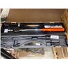 Image 2 : Torque Wrench With Ratchet Head and Accessories