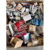 Image 2 : Mixed Pallet of Miscellaneous Household and Consumer Items