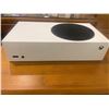 Image 2 : XBox Series S Game Console (TESTED-POWERS ON)