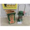 Image 1 : Coleman Sport Lite Model 335 Lantern with Box and 