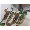 Image 2 : 12 Johnsons Folding Fiber Board Duck Decoys Vintage 
