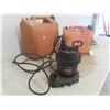 Image 2 : Submersible Water Pump , Gas Can, Rope 