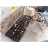 Image 8 : Metal Tool Box, Halogen Flood Light, Screw Socket