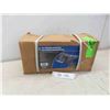 Image 1 : New in Box Powerfist 5'' Vise 