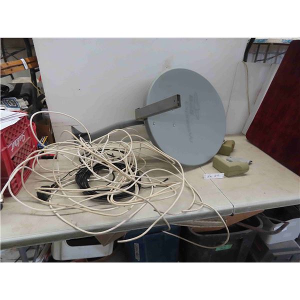Bell Express Vu Dish + Coaxil Cable 