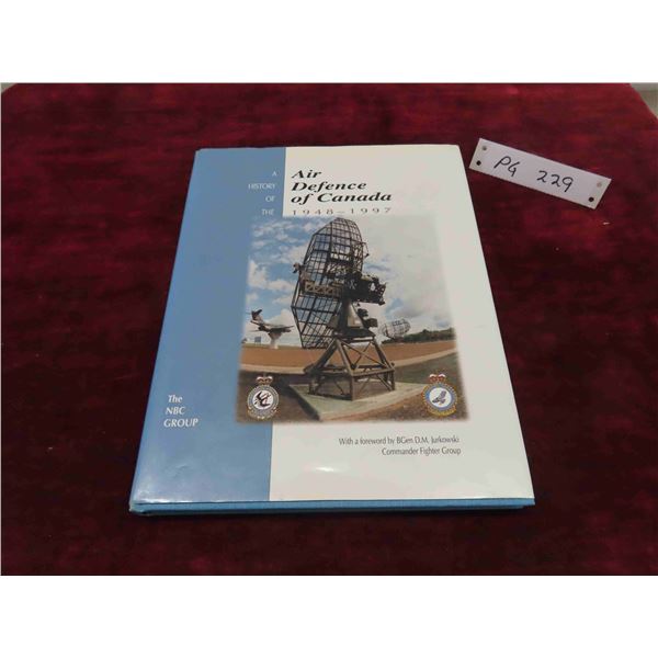 Hardcover A History of the Air Defence of Canada