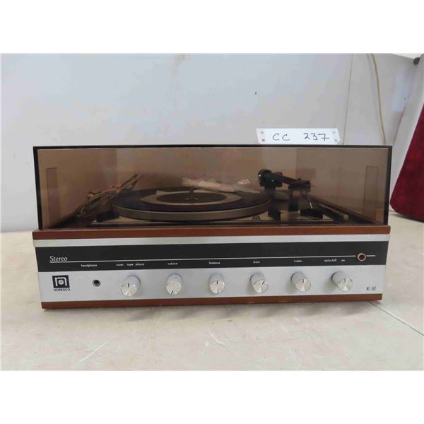 Dual Noresco Turntable Amplfier (Works)