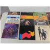 Image 2 : 25 Vinyl Records : Fleetwood Mac, CCR, Moody