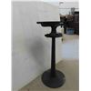 Image 3 : Anvil on Homemade Sturdy 29'' H Stand 