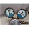 Image 4 : Acetylene Gauges, Hose & Torch 