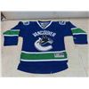 Image 2 : 3 Vancouver Child/Youth Jersey Size 4-7 +