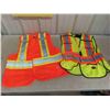 Image 5 : 3 Safety Vests, 3 First Aid Kits, Bio Med Wash, 