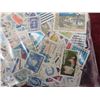 Image 2 : 3000 Canadian Stamps, Various Years 