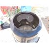Image 2 : Compost Bin 33'' x 33'' 