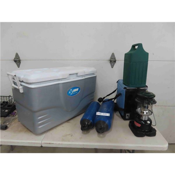 Koolatron Cooler with 12 V Power Supply, New Coleman 