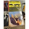 Image 2 : 6 Vintage Records: Def Leppard, Cheap Trick, Heat,