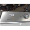 Image 10 : Maytag Bravos XL Washing Machine, Matching Dryer.