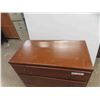 Image 3 : 4 Drawer Dresser 34'' x 28'' x 15'' 