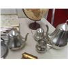 Image 2 : Globe , Tea Set , Carving Set , Tray , Frying 