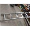 Image 3 : Aluminum Extension Ladder 