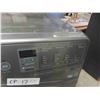 Image 10 : Whirlpool Duet Washer and Dryer