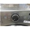 Image 11 : Whirlpool Duet Washer and Dryer