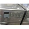 Image 2 : Whirlpool Duet Washer and Dryer