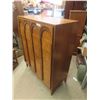 Image 2 : Dresser 6 Drawer 52" x 42" x 19" 
