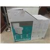 Image 1 : Water ridge 1pce Toilet - New or Store Return 