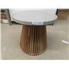 Image 1 : Sunroom Stand 20" H x 20" Diam.