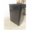 Image 3 : Danny Bar Fridge 27" x 18" x 18" 