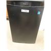 Image 1 : Danny Bar Fridge 27" x 18" x 18" 