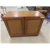 Image 1 : 2 Door Cabinet 28" x 36" x 18" 