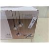 Image 3 : New Empire Lighting 3 Light Pendant - New