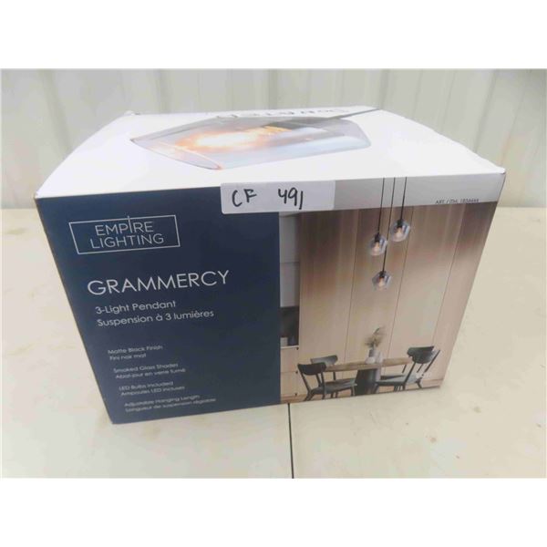 New Empire Lighting 3 Light Pendant - New or 