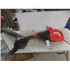 Image 1 : Black and Decker Leaf Hog Electric Blower/