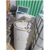 Image 1 : 3 Poly Barrels