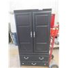 Image 1 : Painted Cabinet 67"x35"x20"