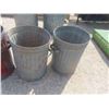 Image 2 : 4 Metal Garbage Cans No Lids 