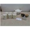 Image 1 : Wedgewood Teapot , 6 Royal Worcester Cups, 