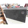 Image 3 : Speaker Cabinet 32'' x 15'' x 15'' H 