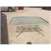 Image 1 : Patio Table 29'' x 60'' x 38'' 