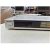 Image 8 : Toshiba DVD 5 Disc Changer , Sony AM/FM Tuner, 