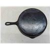 Image 2 : T.Eaton #8 Cast Iron Skillet 