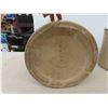 Image 2 : Medalta 1 & 3 Gallon Crocks with Lids 