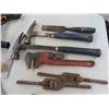 Image 2 : 2 Estwing Hammers, Bosch Electric Drill, Various