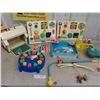 Image 1 : Fisher Price Crib Toys , Little People School 
